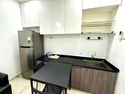 Cambridge Village (D8), Apartment #551951151